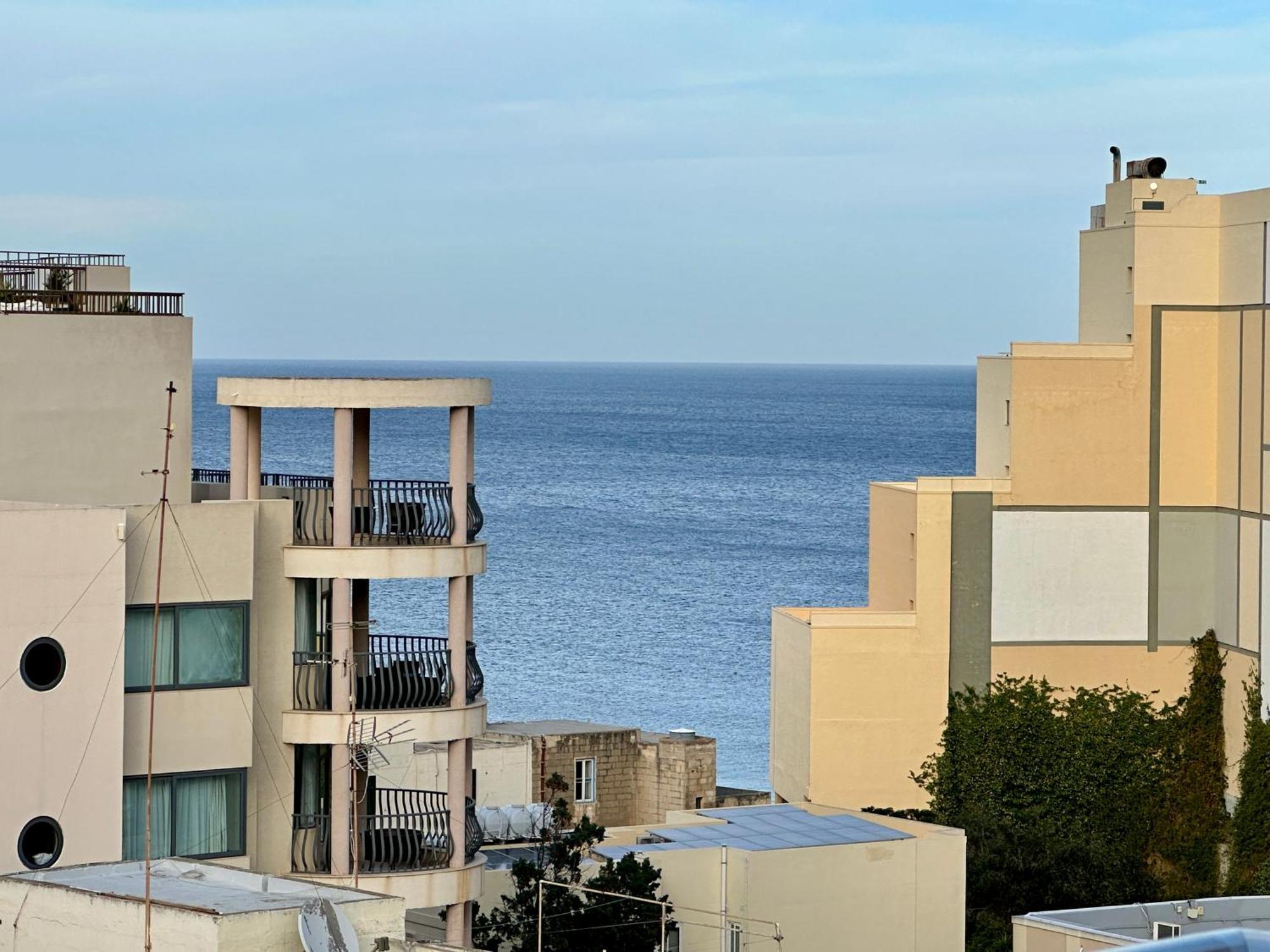 Paceville Sea View Penthouse With Jacuzzi! San Julián Exterior foto